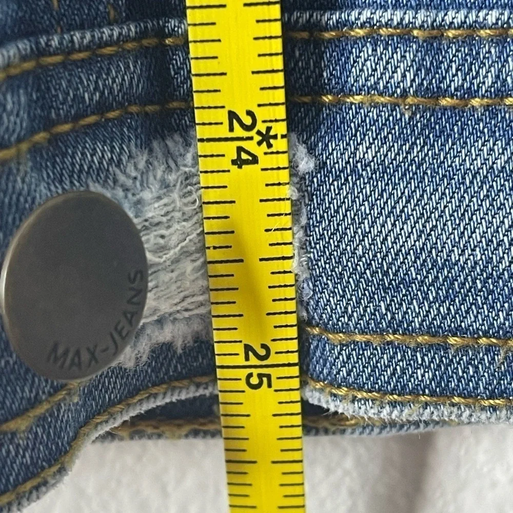 NWOT MAX JEANS BLUE DISTRESSED OVERSIZED DENIM JEAN JACKET LONG SLEEVE SMALL